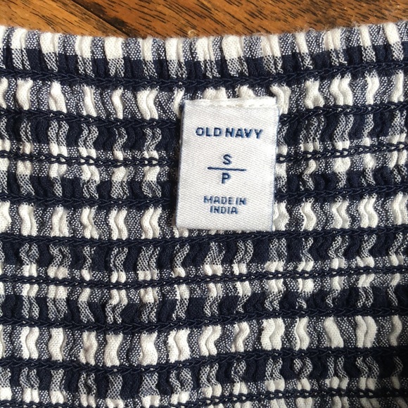 Adorable blue and white gingham tank - Picture 3 of 4